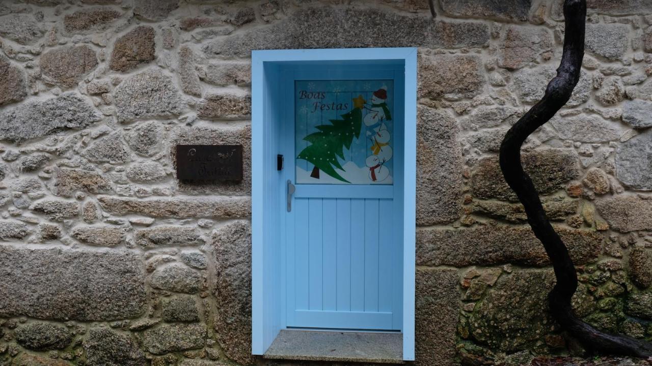 カンポ・ド・ジェレッス Casa Tritaoヴィラ エクステリア 写真